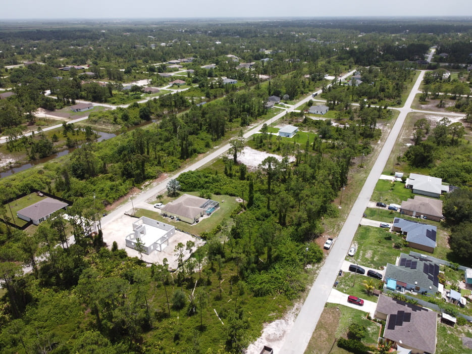 Land in 522 Aspen Ave S, Lehigh Acres, FL 33974